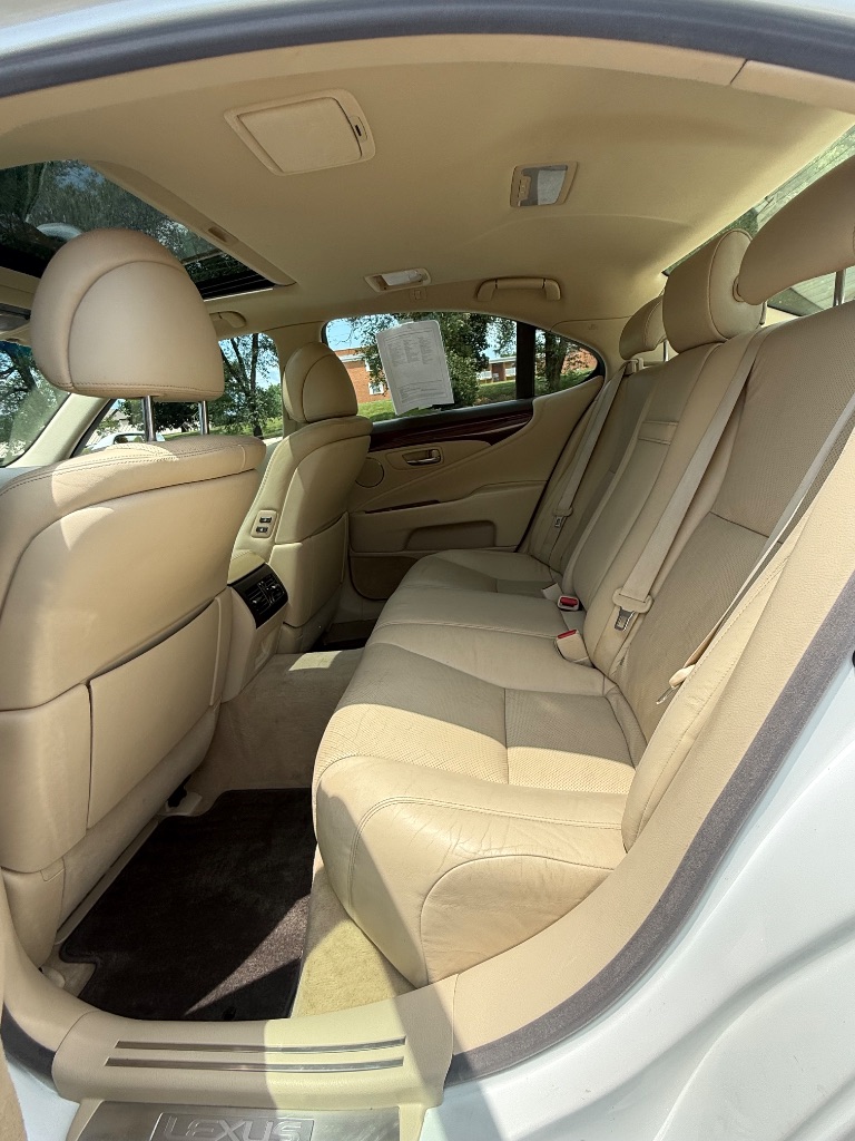 2012 Lexus LS - $13,500
