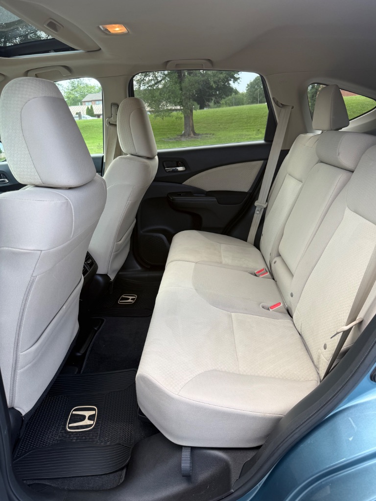 2016 Honda CR-V - $17,000