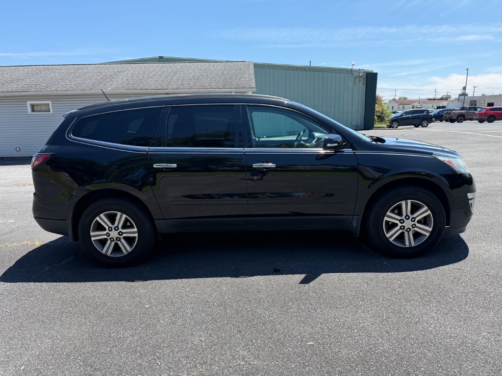 2017 Chevrolet Traverse - $10,500