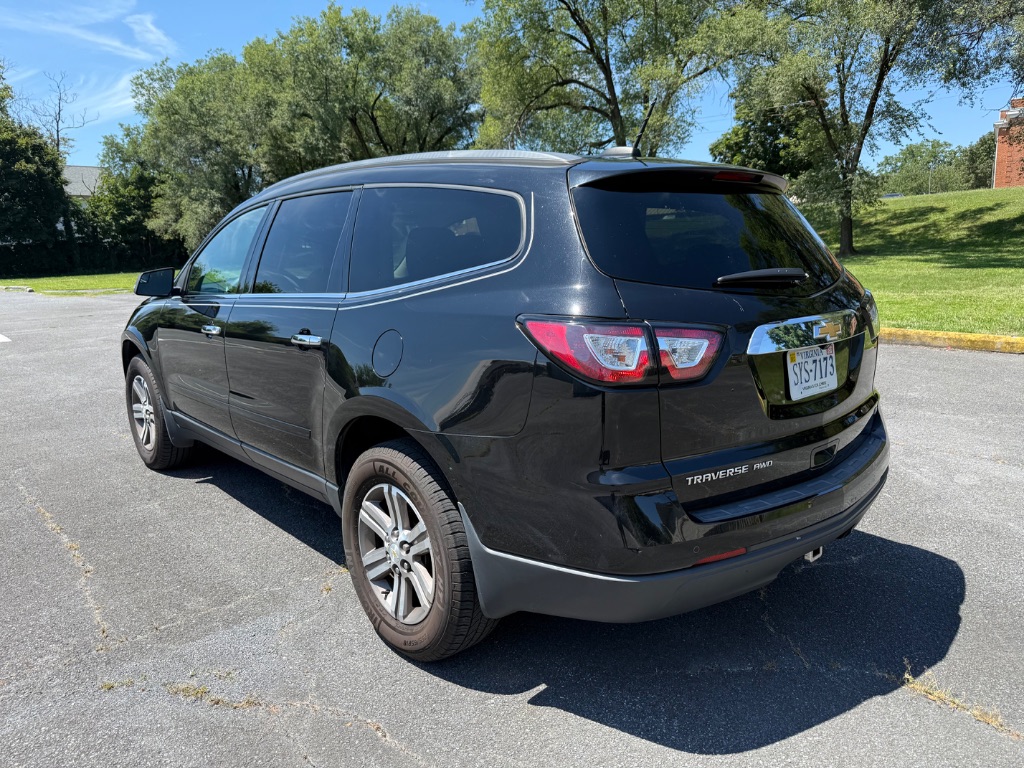 2017 Chevrolet Traverse - $10,500