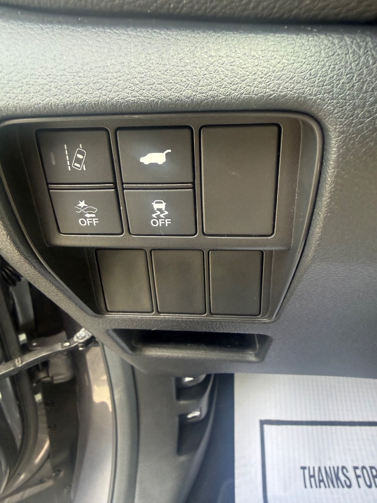 2020 Honda CR-V - $18,500