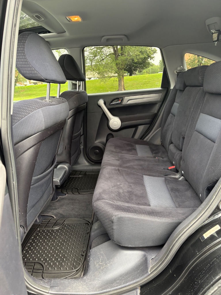 2007 Honda CR-V - $7,500