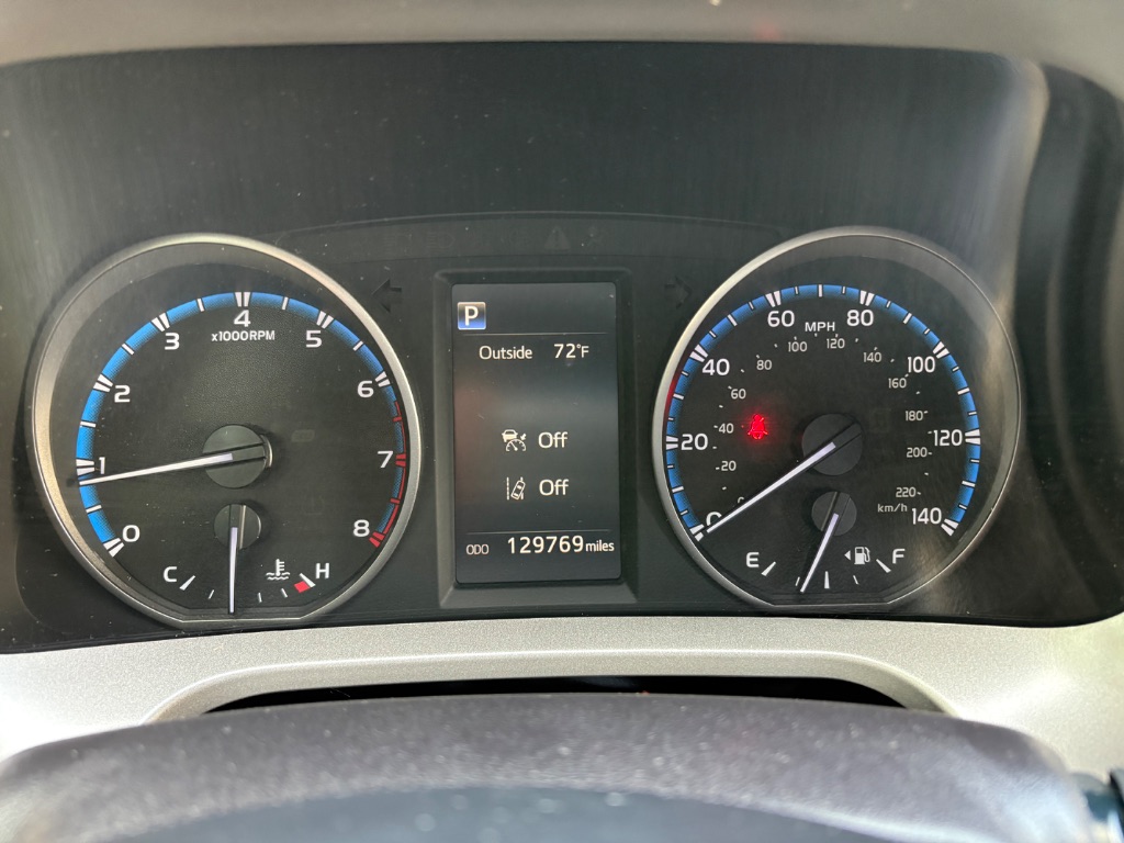 2018 Toyota RAV4 - $15,500