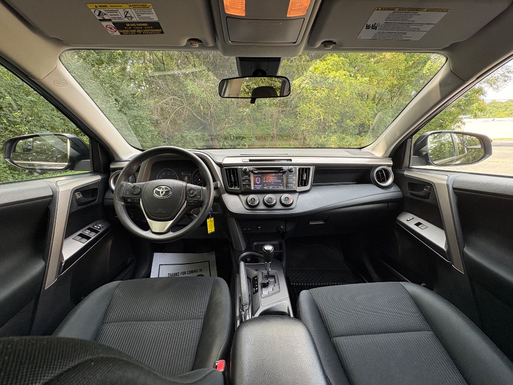 2018 Toyota RAV4 - $15,500