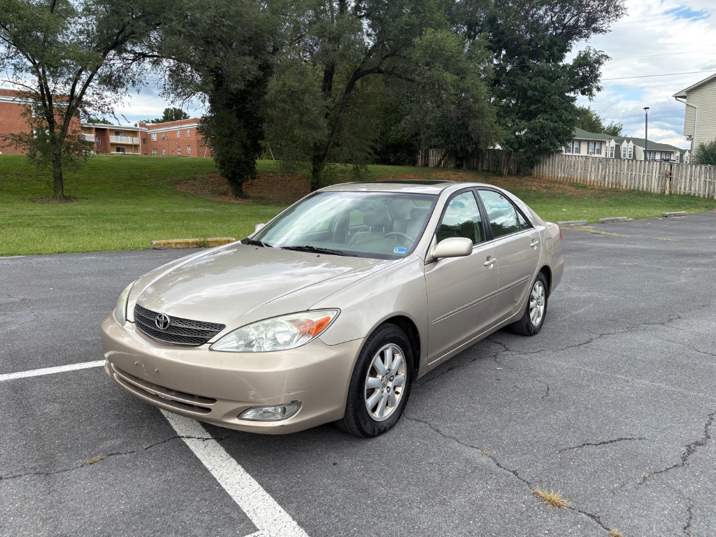 2003 Toyota Camry - $4,000