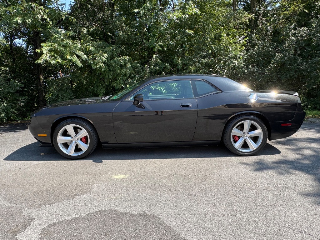 2010 Dodge Challenger - $18,500
