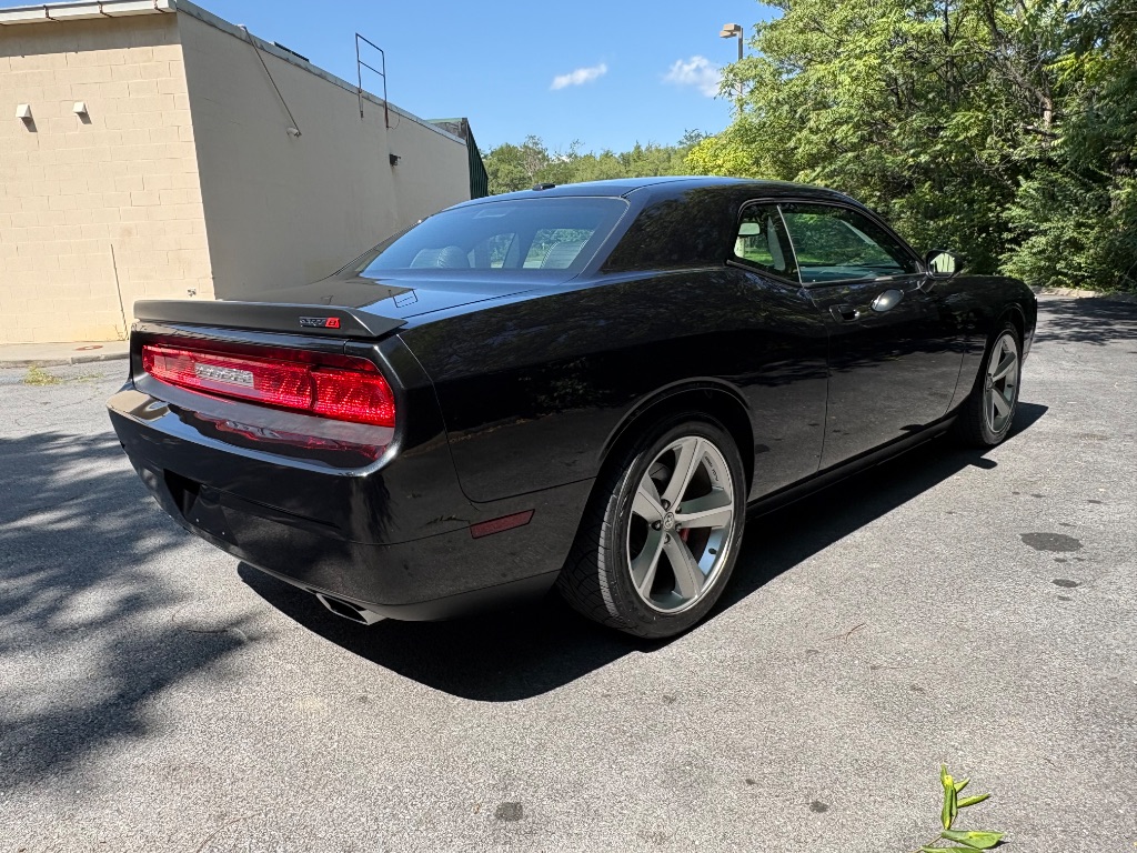 2010 Dodge Challenger - $18,500
