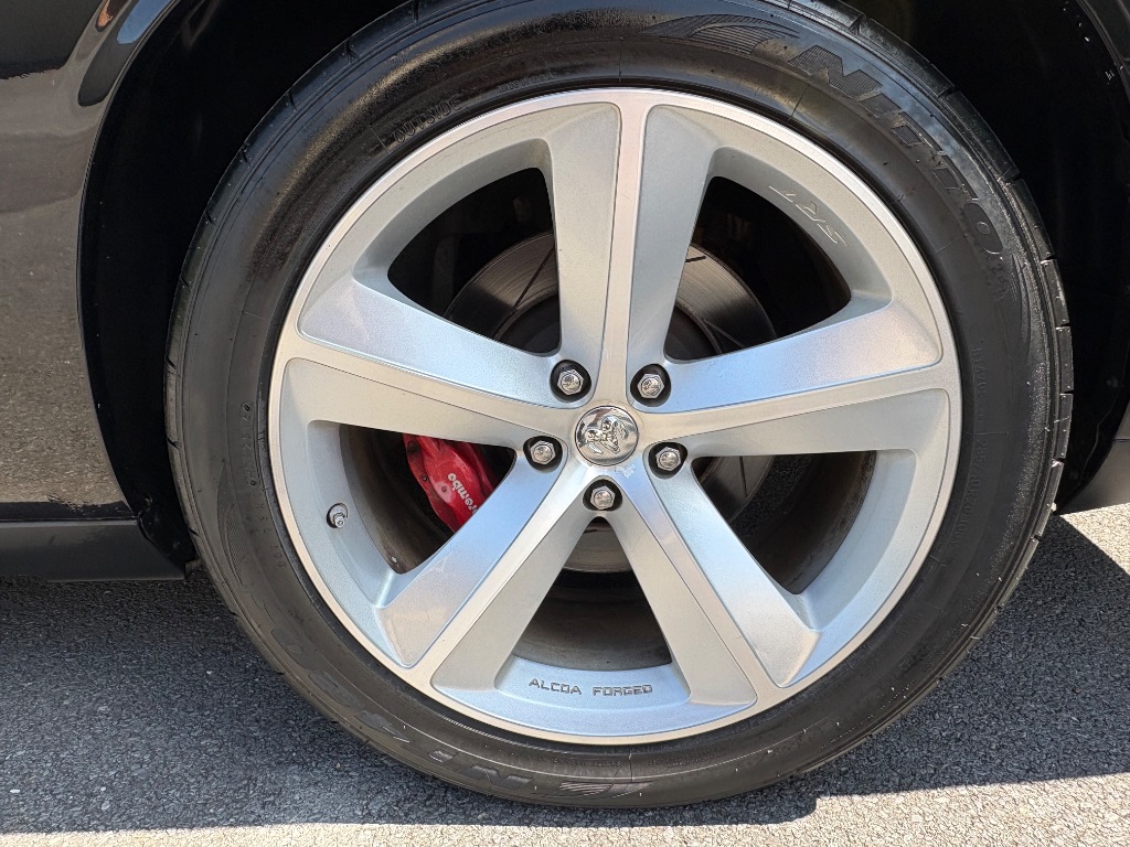 2010 Dodge Challenger - $18,500
