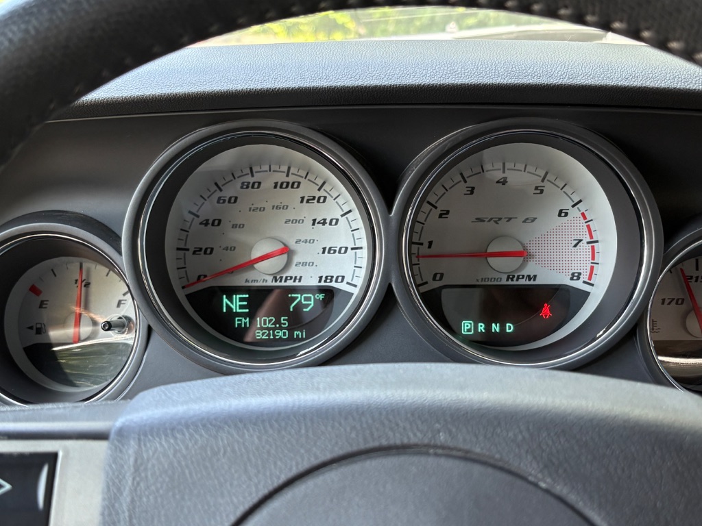 2010 Dodge Challenger - $18,500