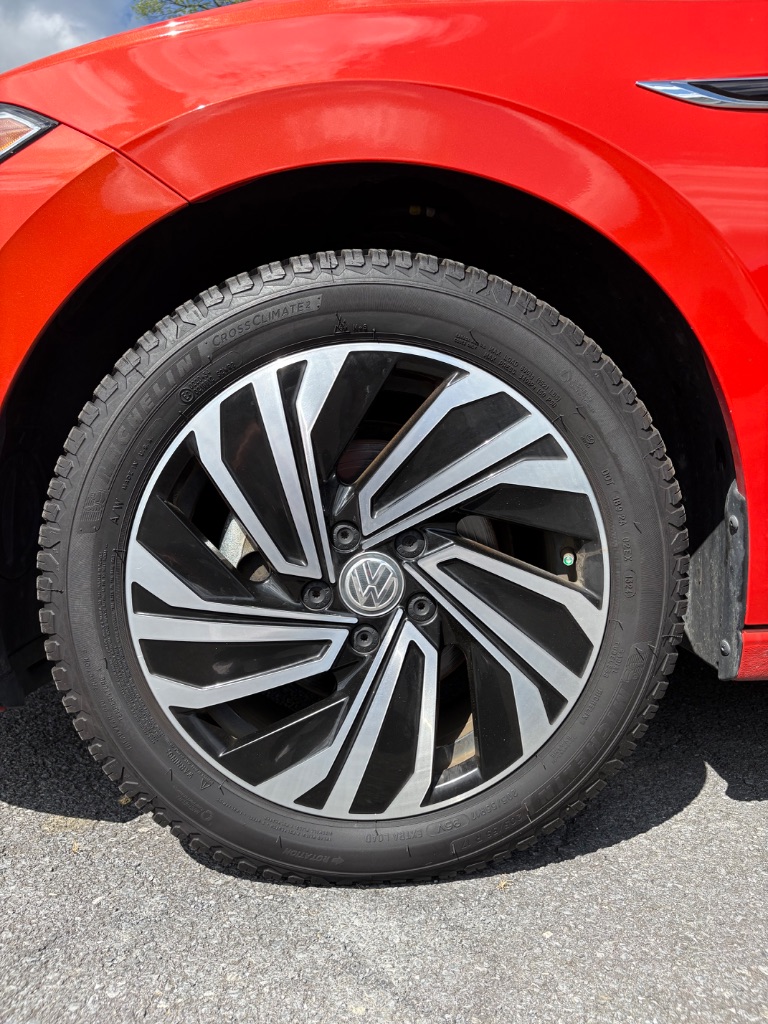 2020 Volkswagen Jetta - $15,500