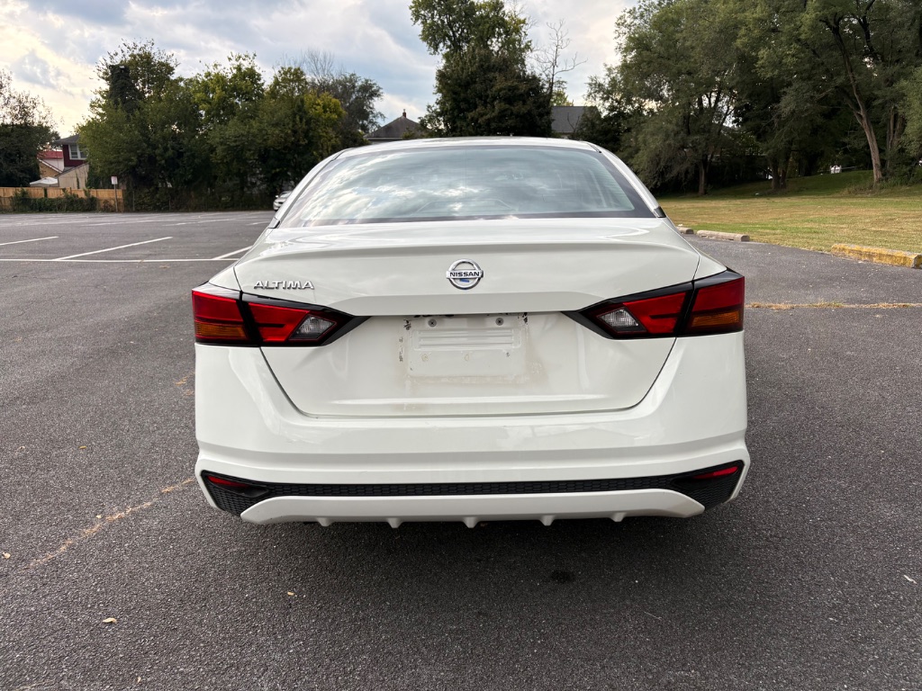 2021 Nissan Altima - $13,800