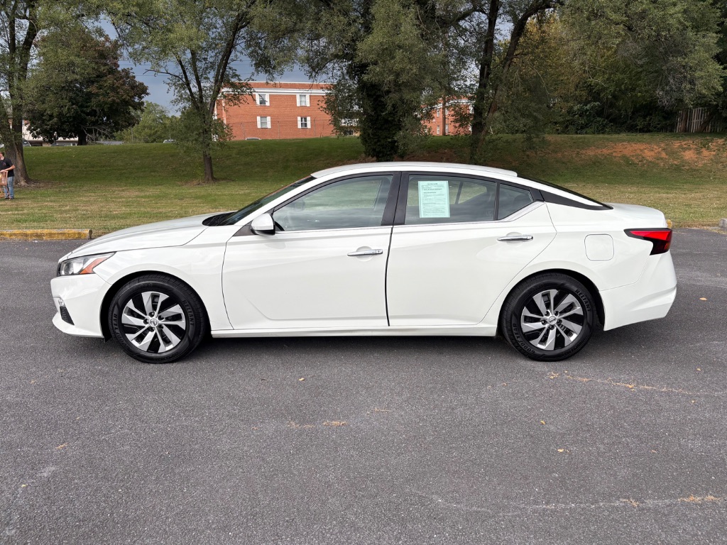 2021 Nissan Altima - $13,800