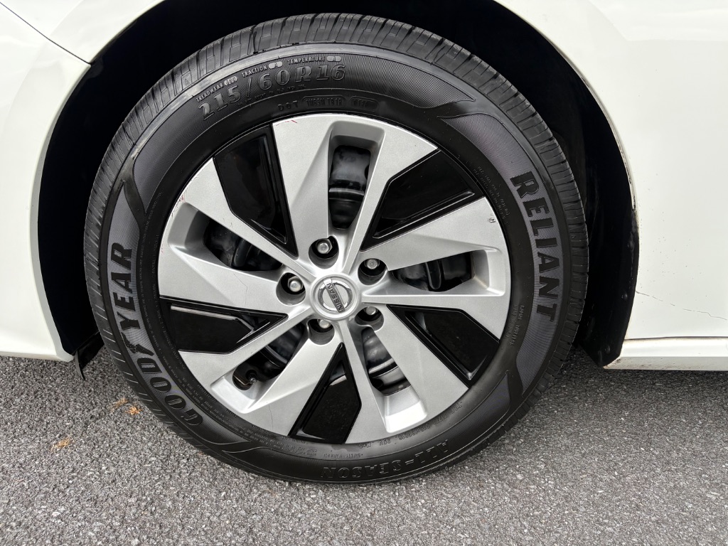 2021 Nissan Altima - $13,800