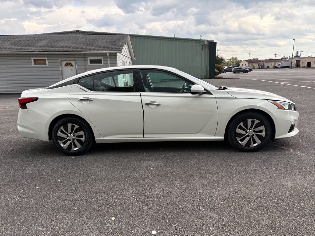 2021 Nissan Altima - $13,800