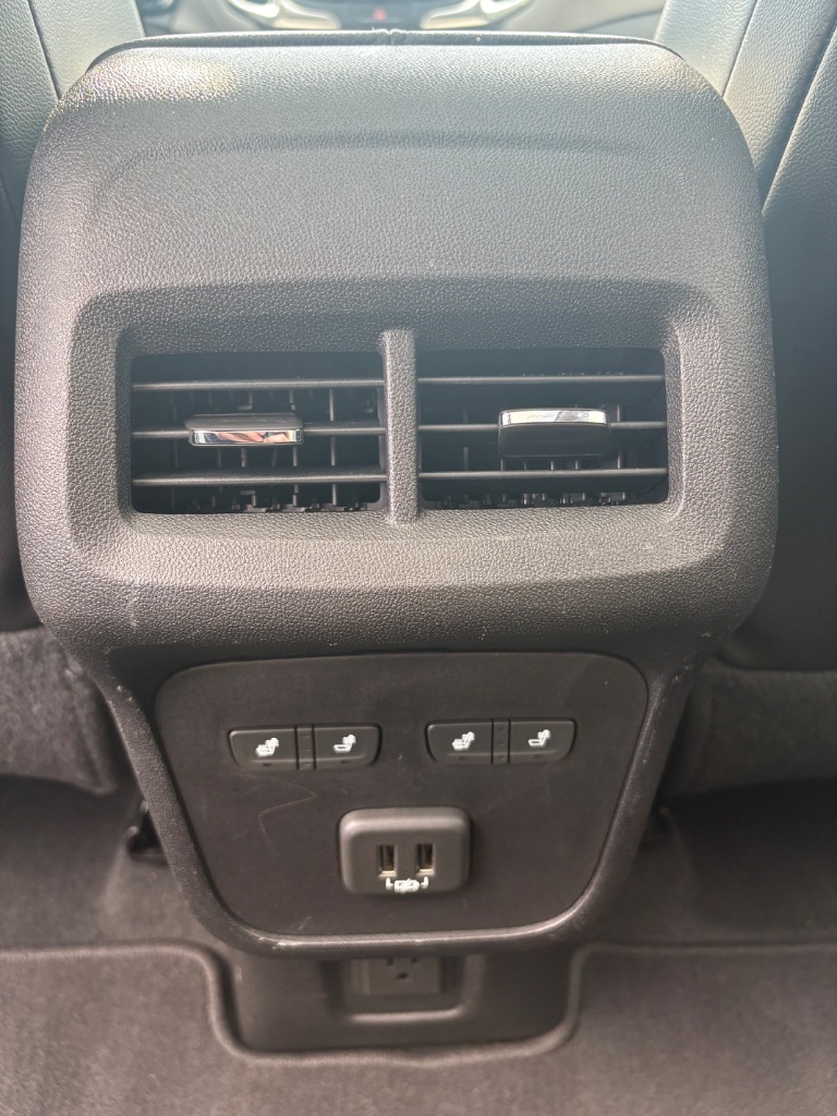 2019 Chevrolet Equinox - $13,500