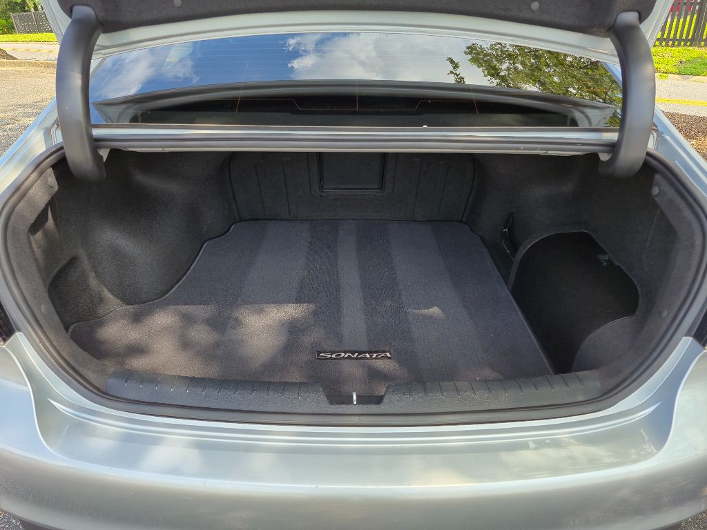 2017 Hyundai Sonata - $10,895