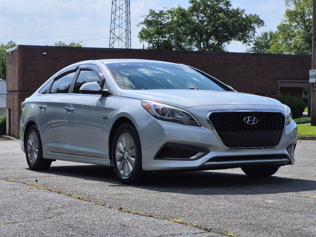 2017 Hyundai Sonata - $10,895