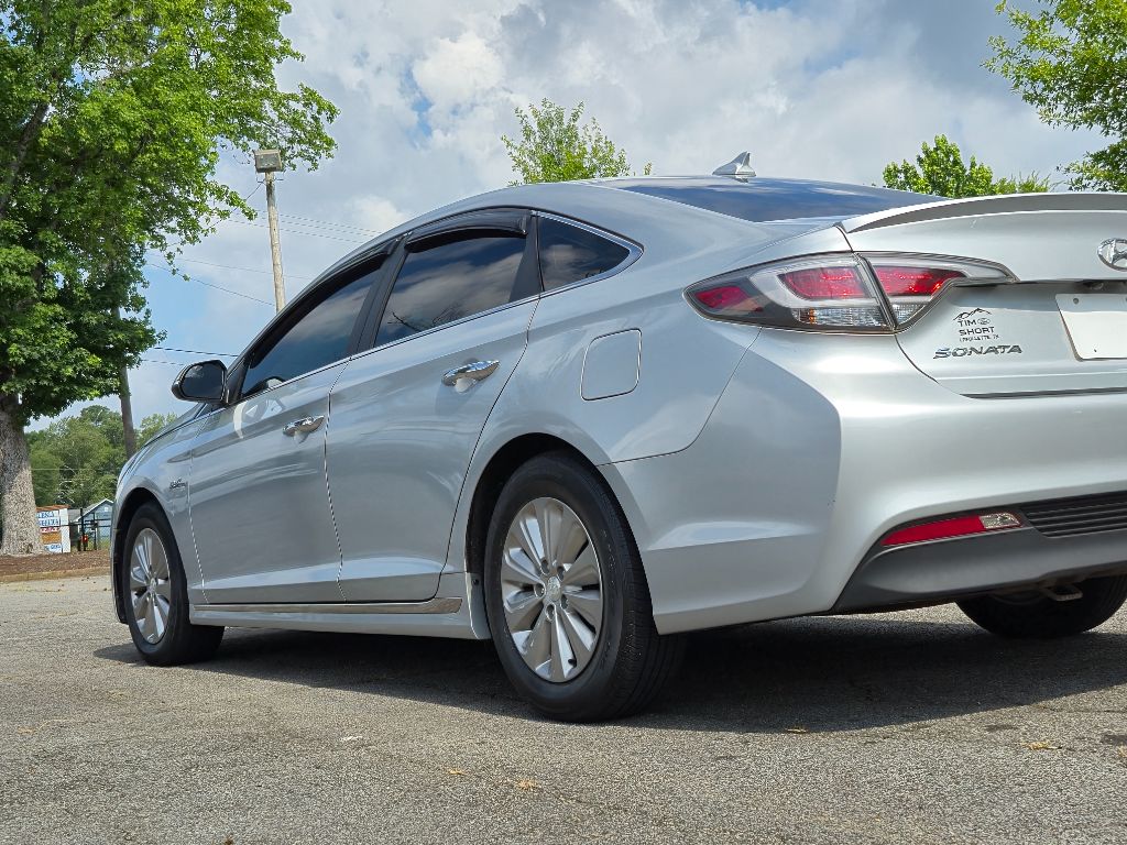 2017 Hyundai Sonata - $10,895