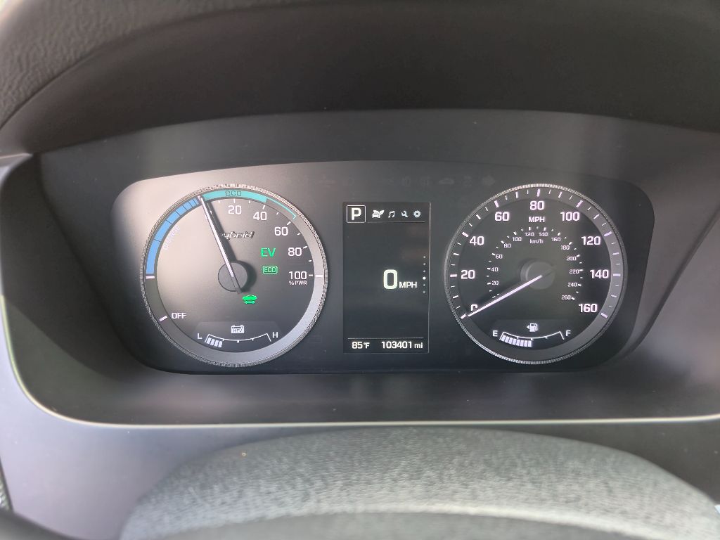 2017 Hyundai Sonata - $10,895