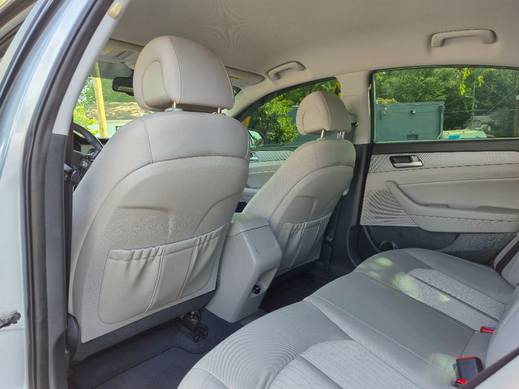 2017 Hyundai Sonata - $10,895