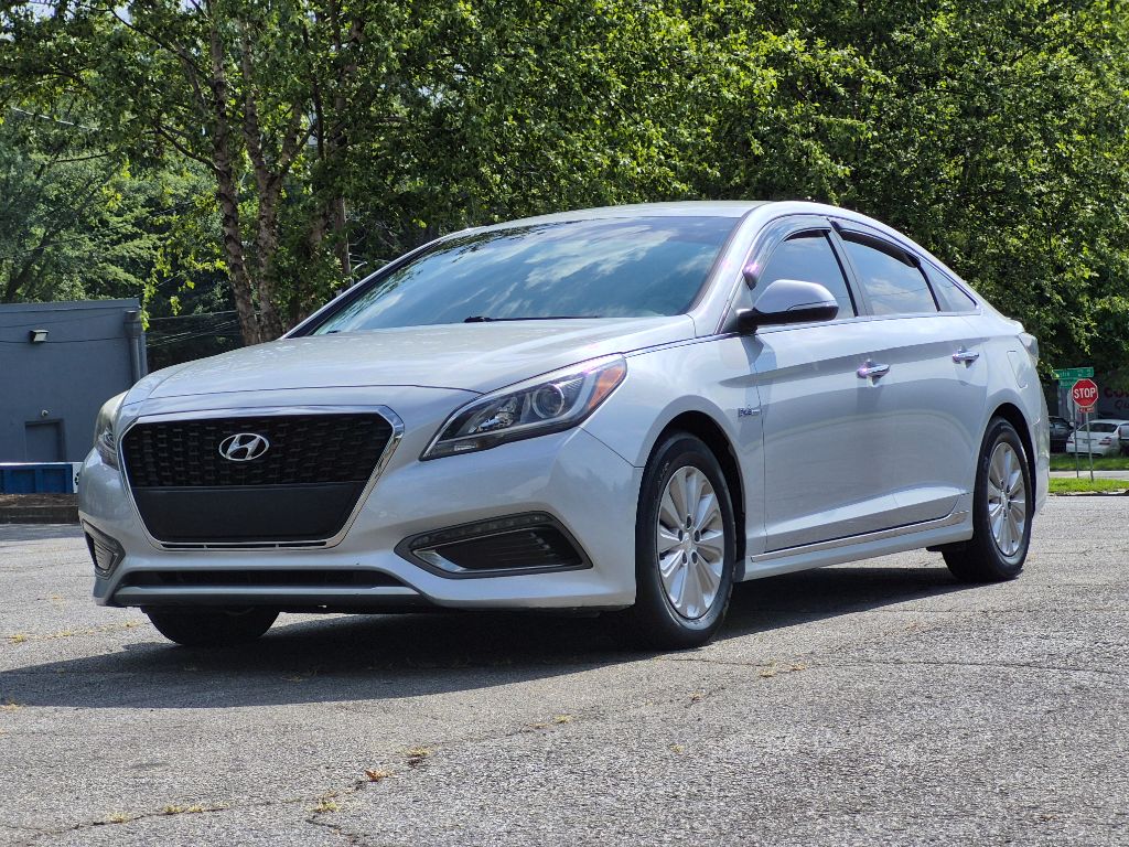 2017 Hyundai Sonata - $10,895