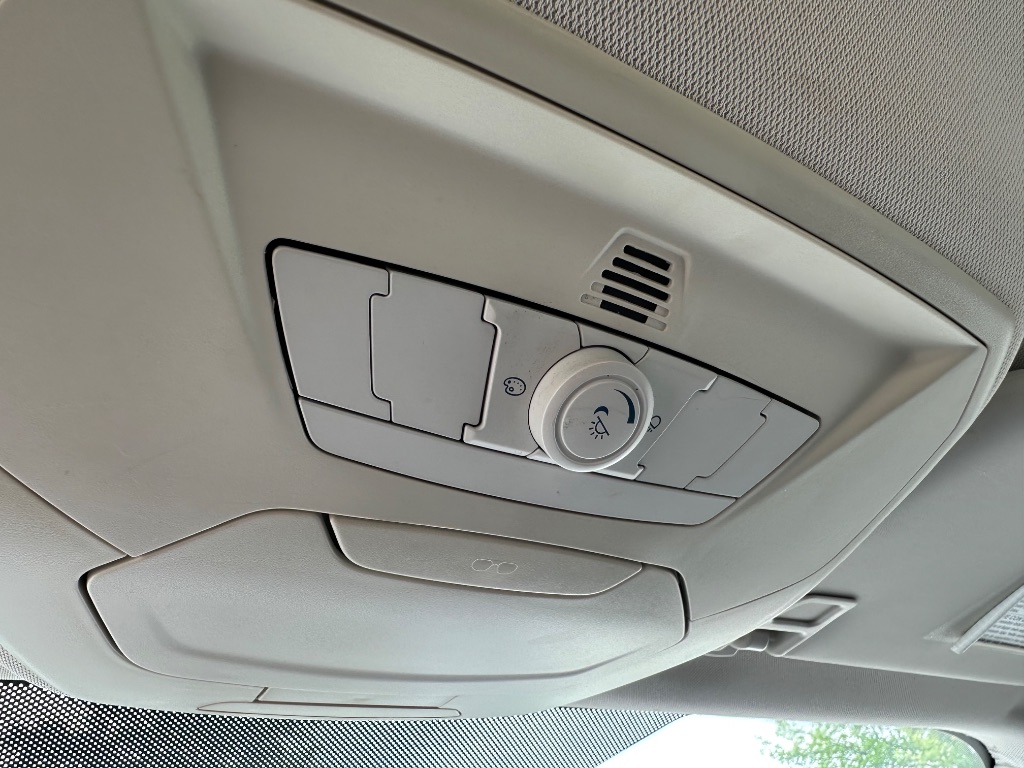 2014 Ford Focus SE photo