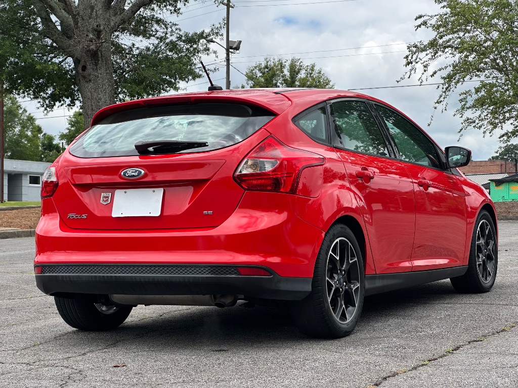2014 Ford Focus SE photo