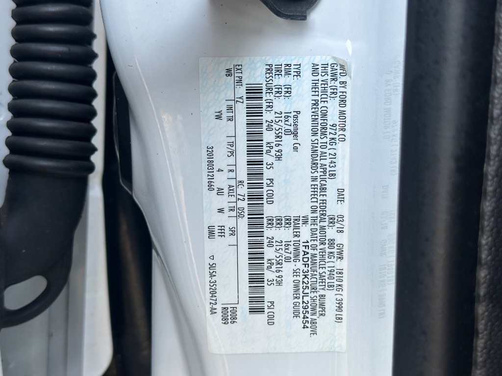 2018 Ford Focus SE photo