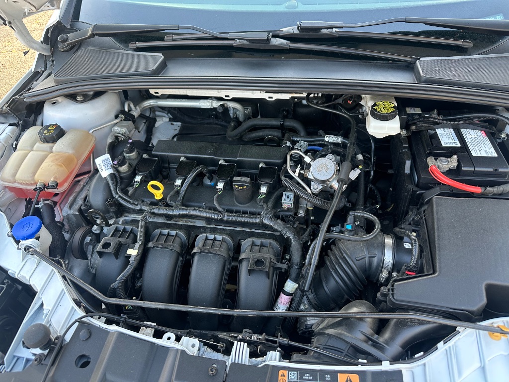 2018 Ford Focus SE photo