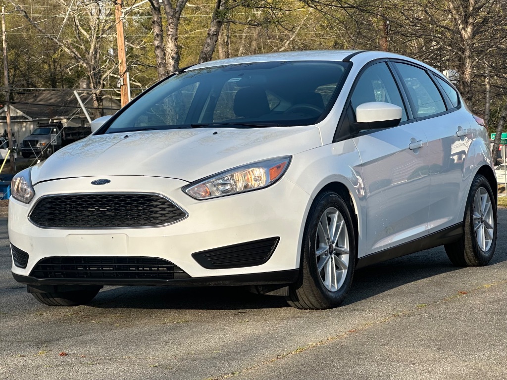 2018 Ford Focus SE photo