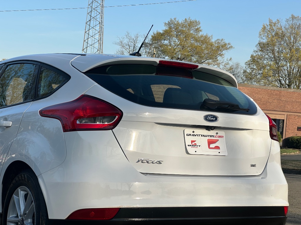2018 Ford Focus SE photo