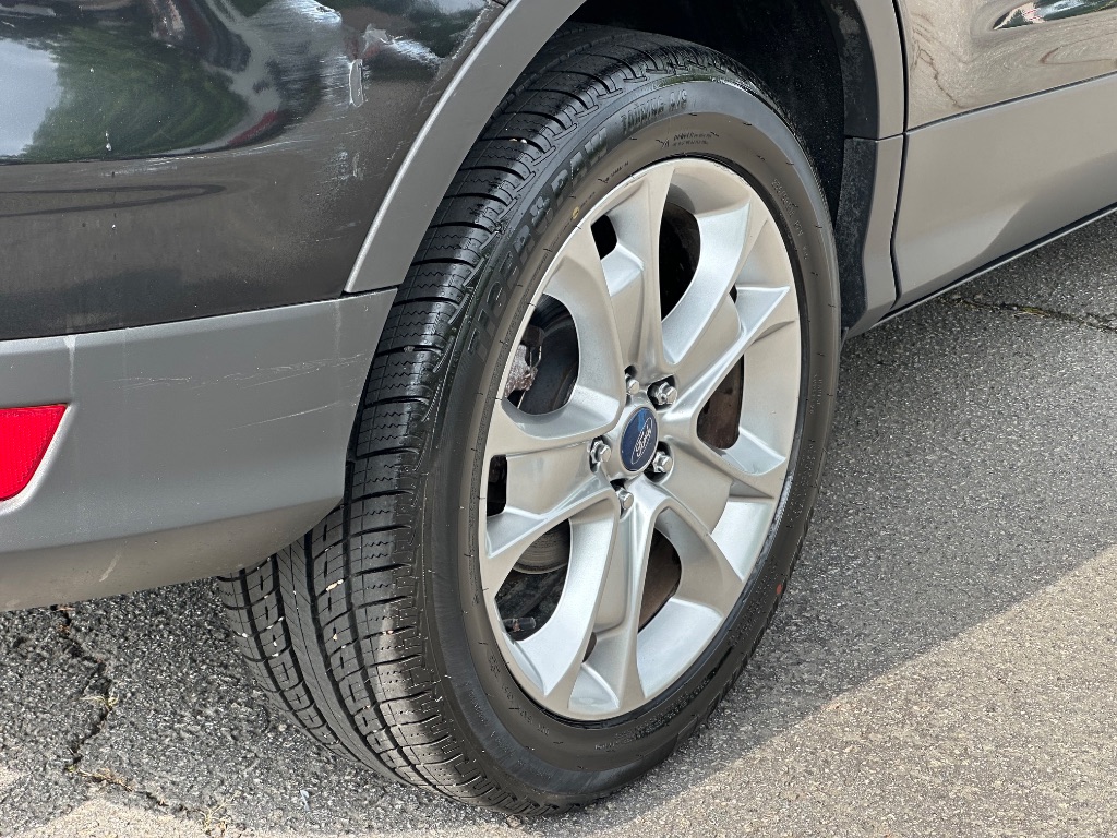 2013 Ford Escape SEL photo