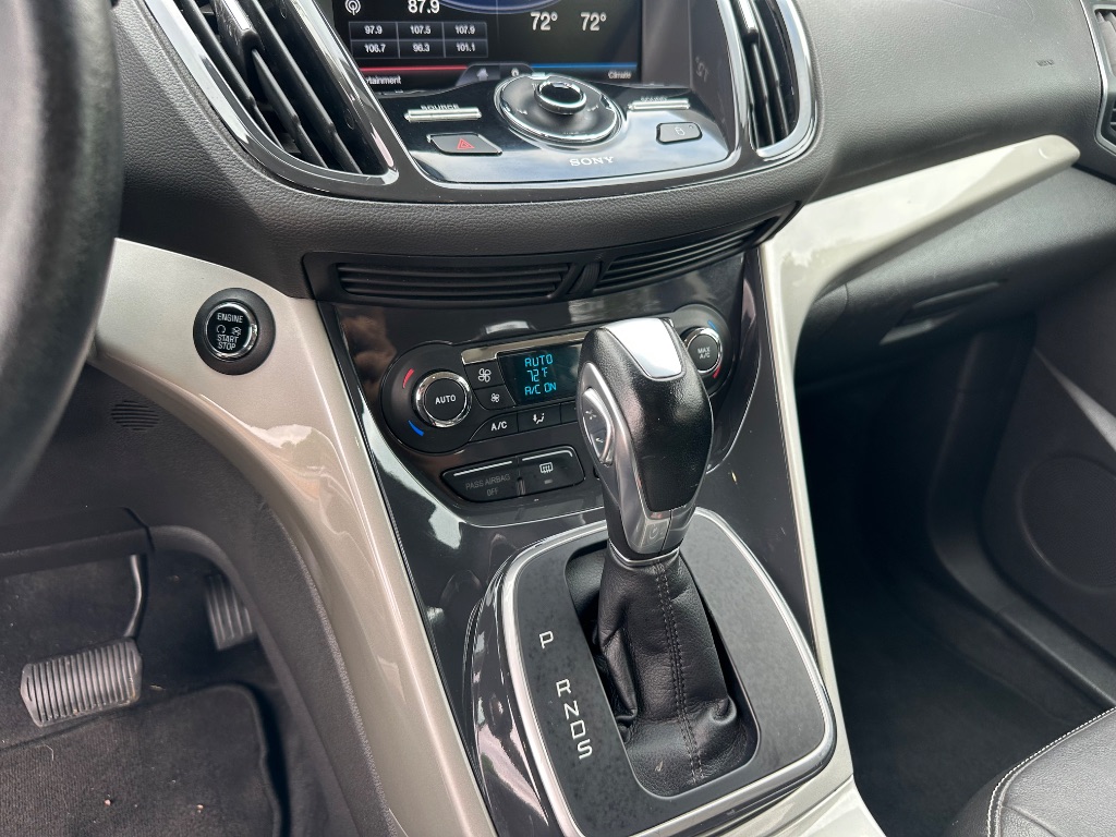 2013 Ford Escape SEL photo