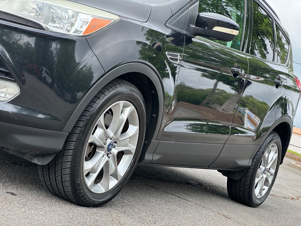 2013 Ford Escape SEL photo