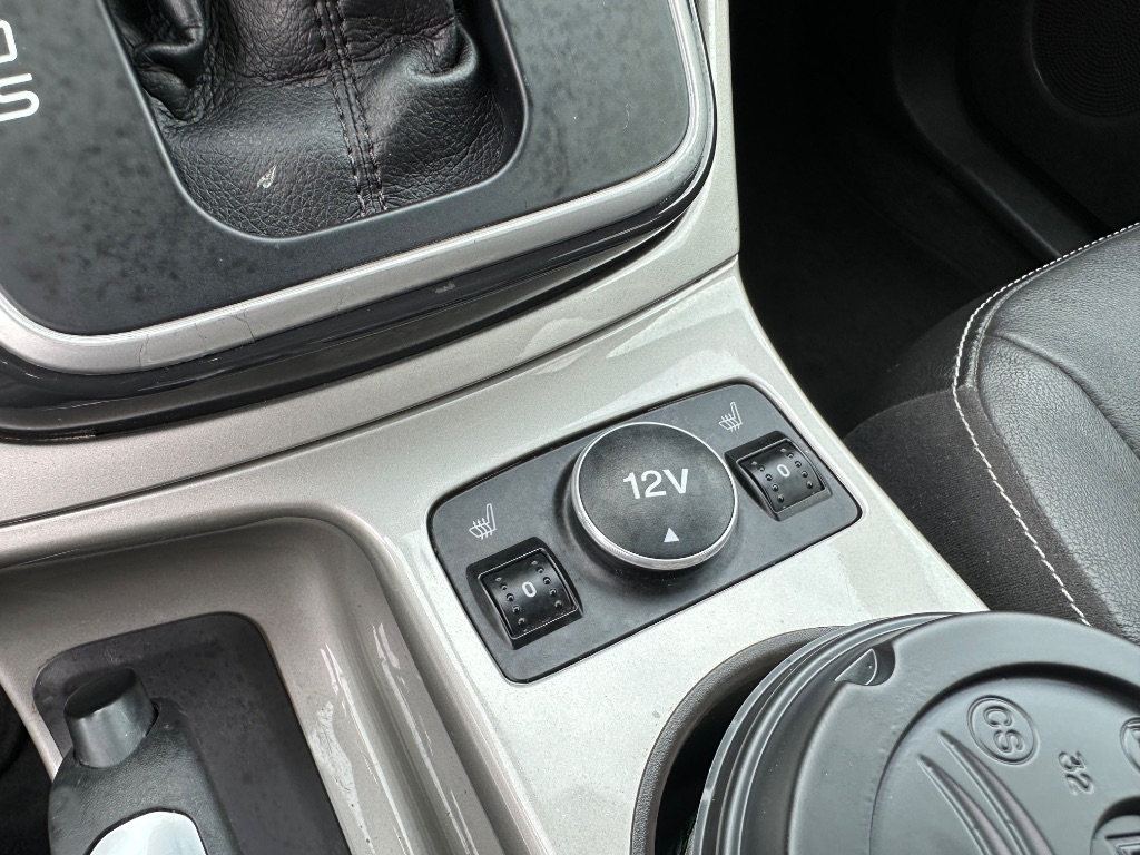 2013 Ford Escape SEL photo