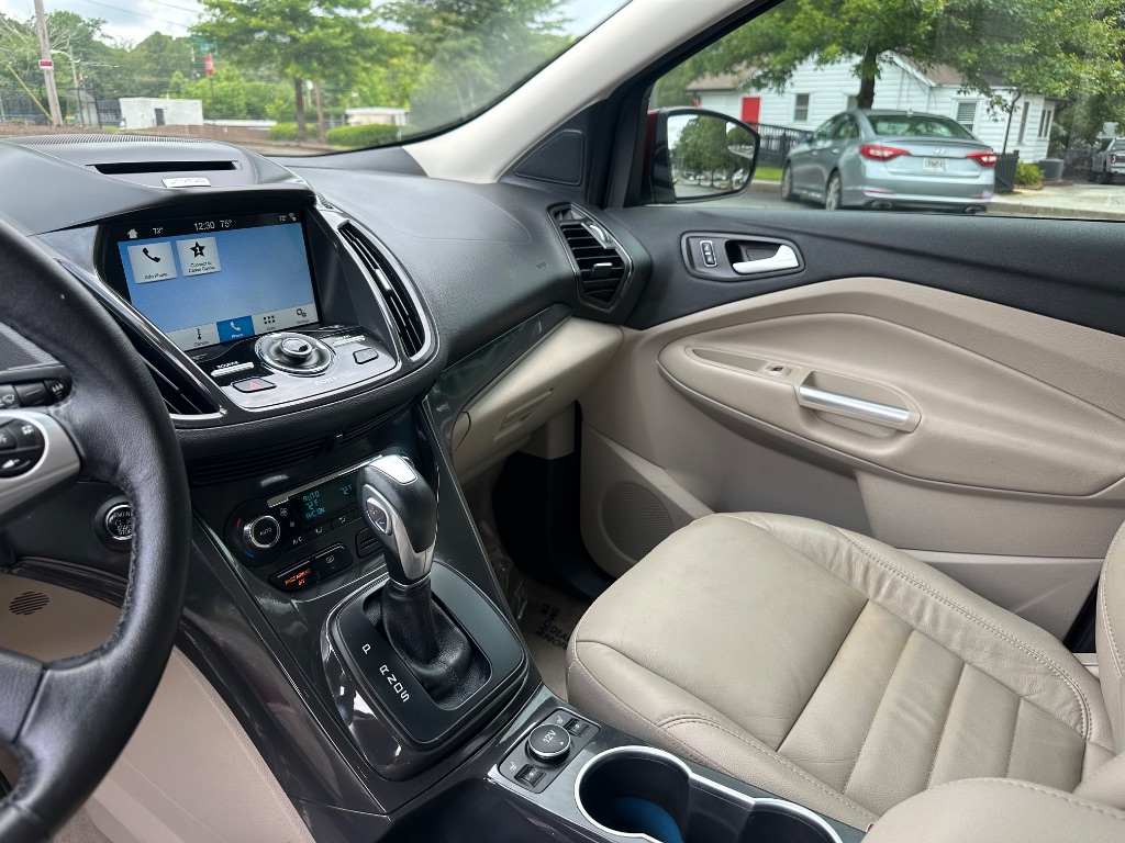 2016 Ford Escape Titanium photo