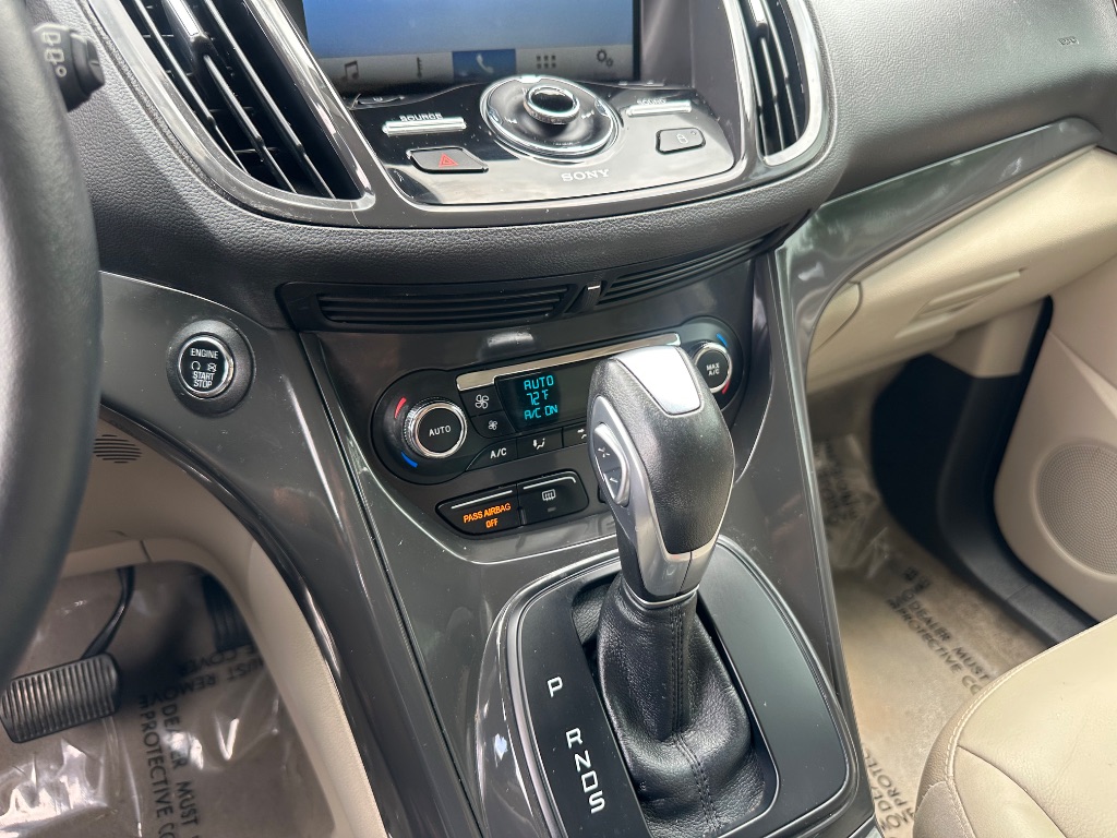 2016 Ford Escape Titanium photo