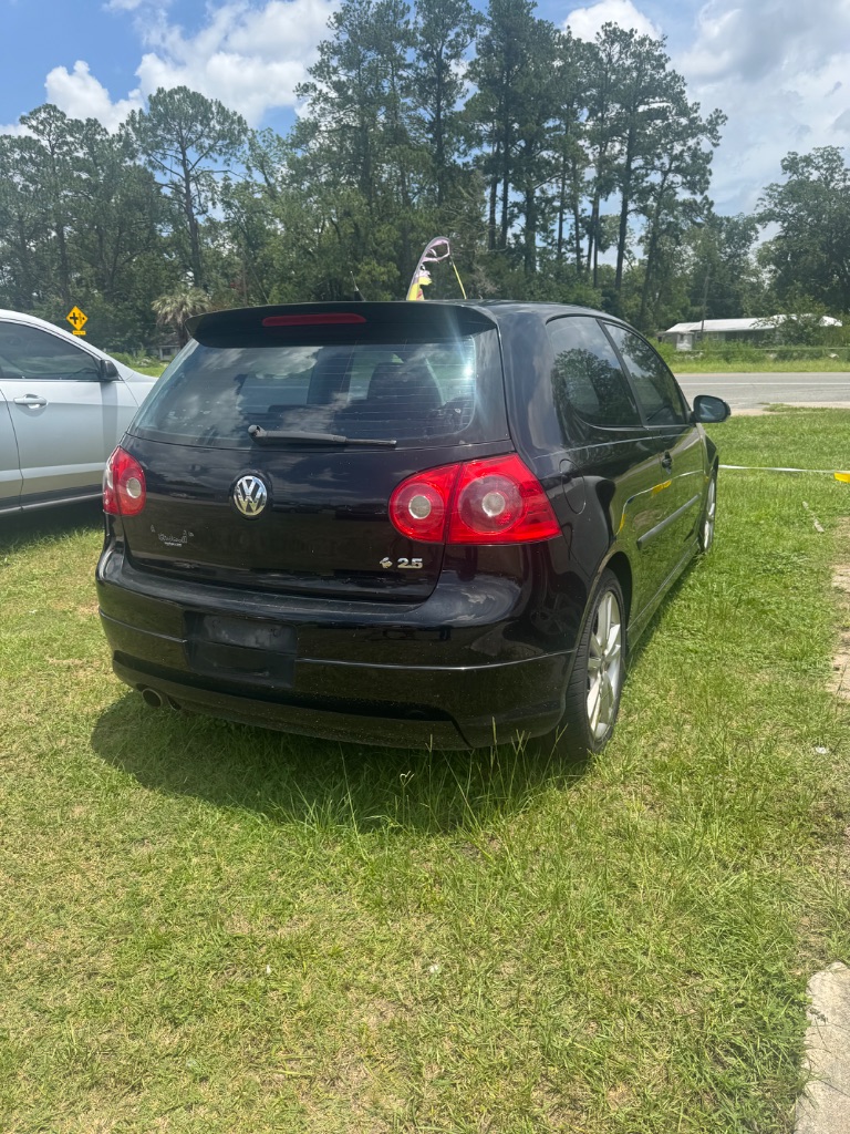 2007 Volkswagen Rabbit - $6,000