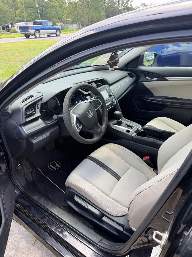 2017 Honda Civic - $8,500