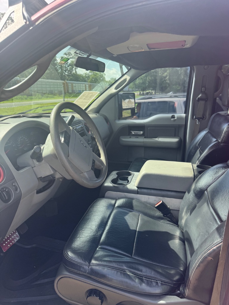 2005 Ford F-150 - $9,500