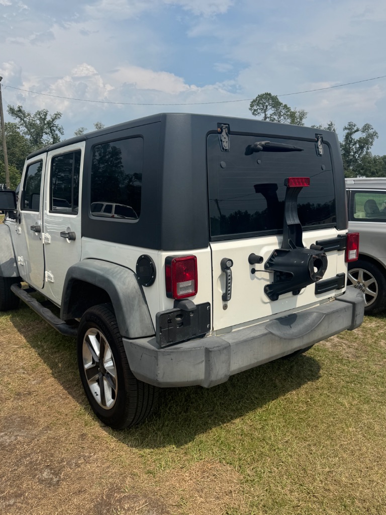 2012 Jeep Wrangler - $7,000