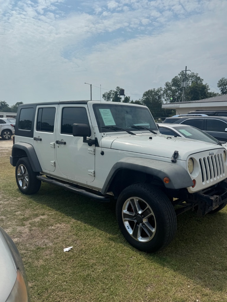 2012 Jeep Wrangler - $7,000