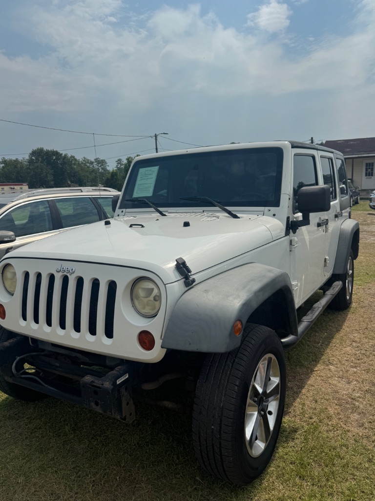 2012 Jeep Wrangler - $7,000