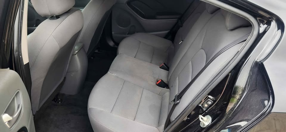 2017 Kia Forte LX photo