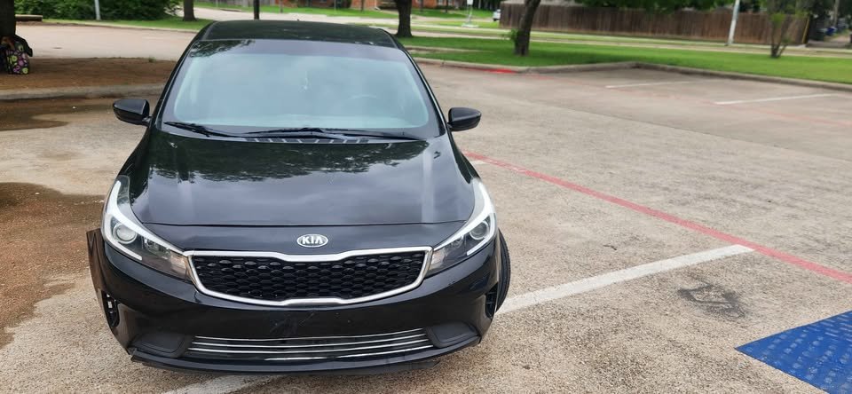 2017 Kia Forte LX photo