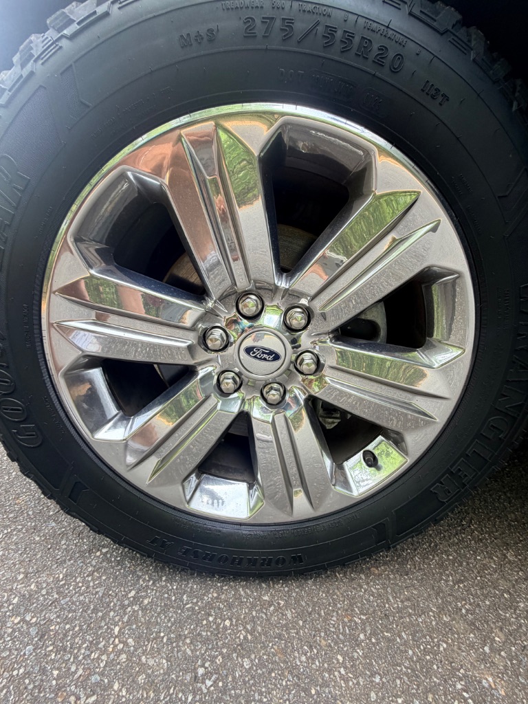 2020 Ford F150 - $22,984