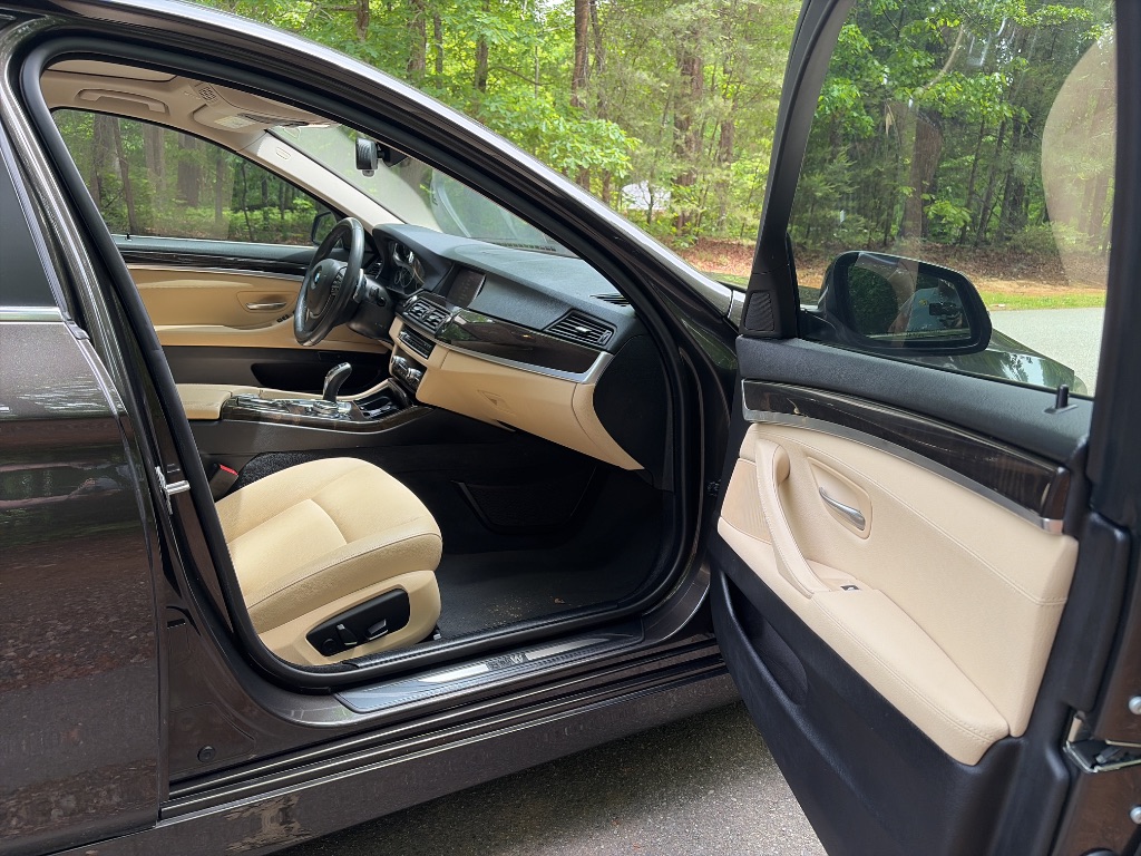 2016 BMW 5 Series - $9,800