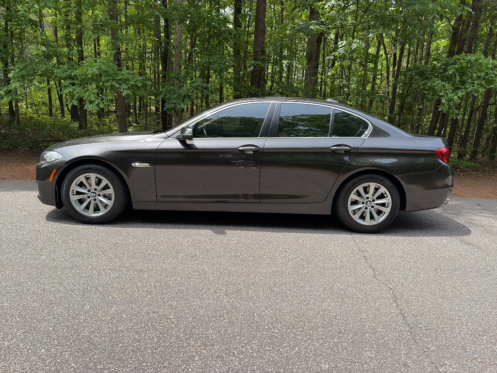 2016 BMW 5 Series - $9,800