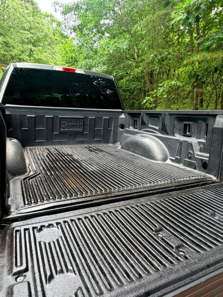 2018 Ford F-150 - $10,878