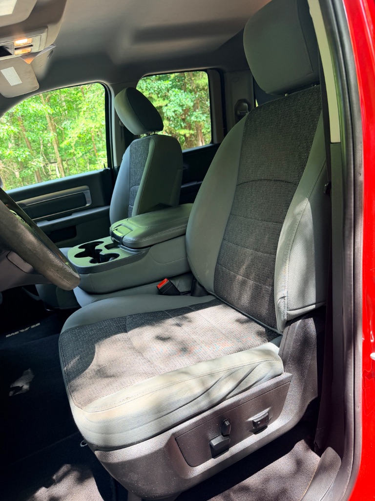 2020 Ram 1500 DS - $15,913